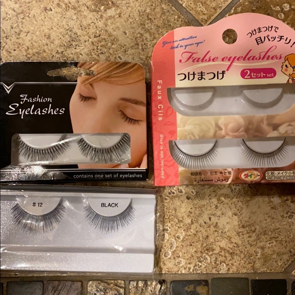 3 pairs of brand new false eyelashes